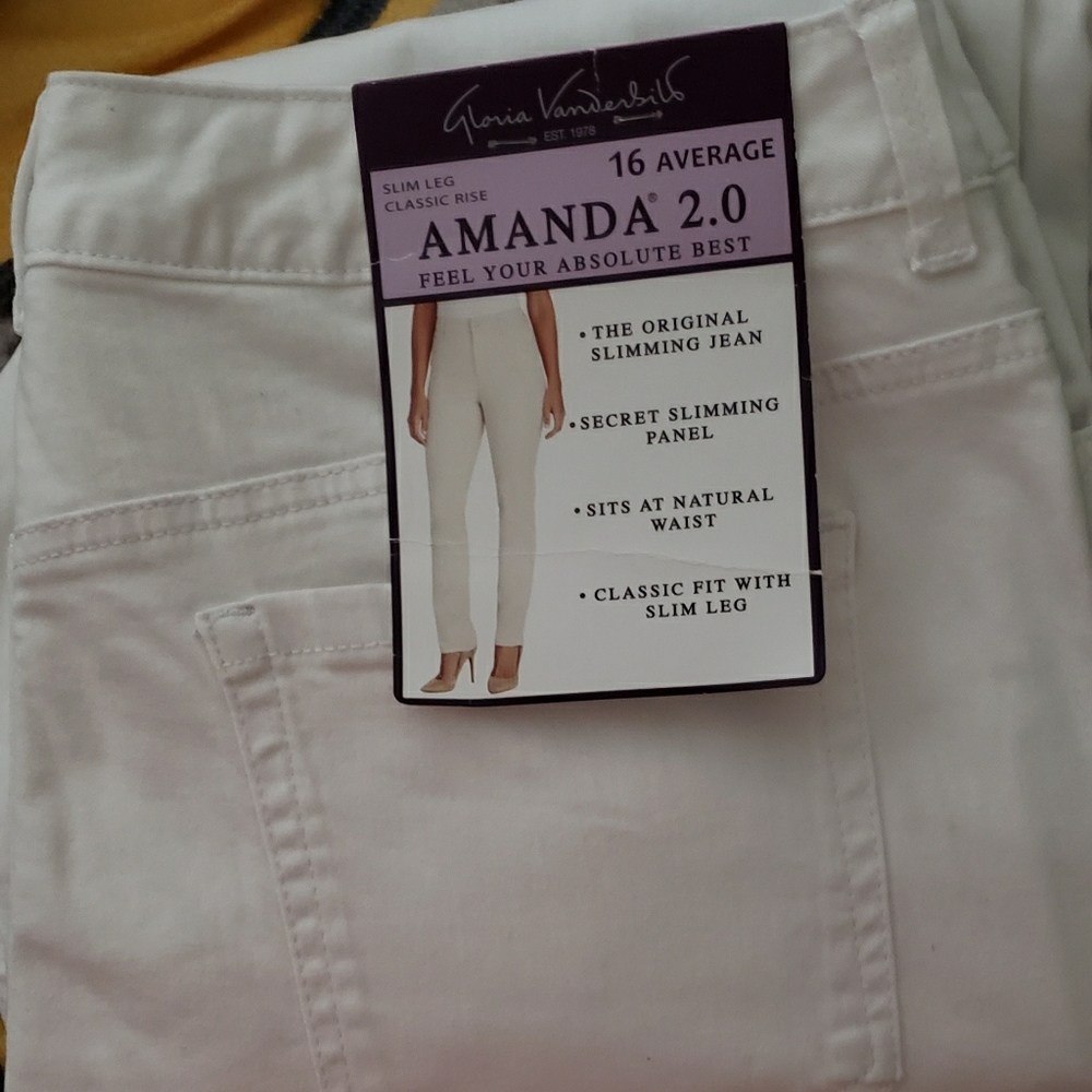 Gloria Vanderbilt Amanda jeans